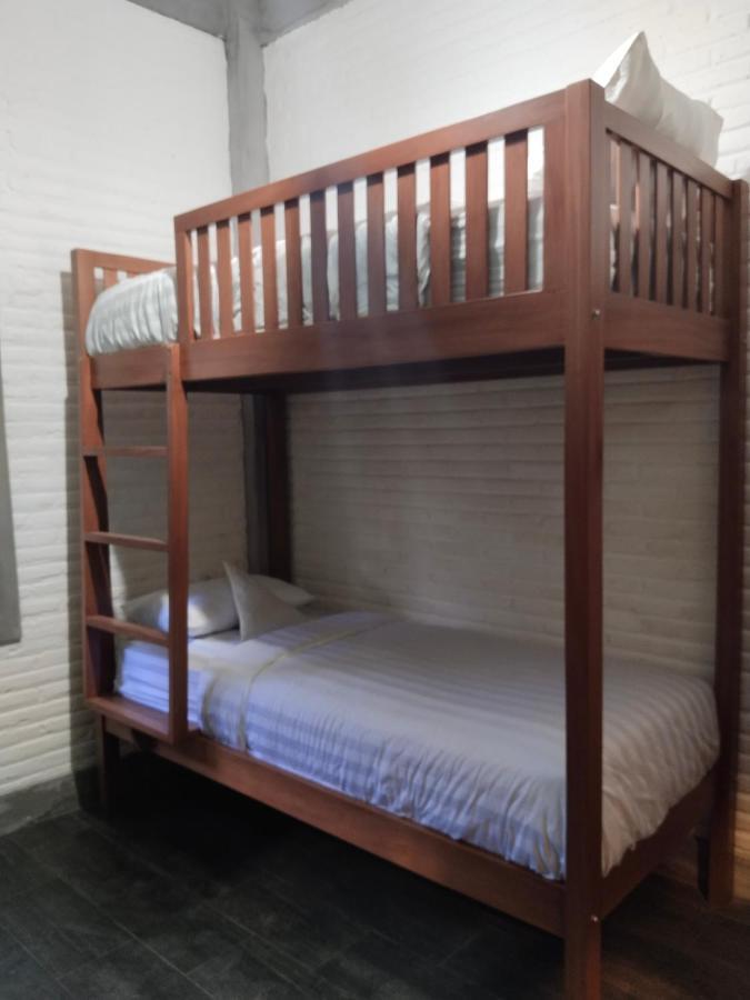 Inn House Homestay Dadapan المظهر الخارجي الصورة