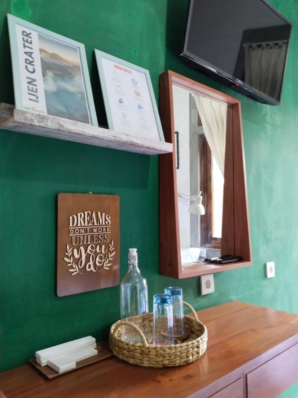 Inn House Homestay Dadapan المظهر الخارجي الصورة