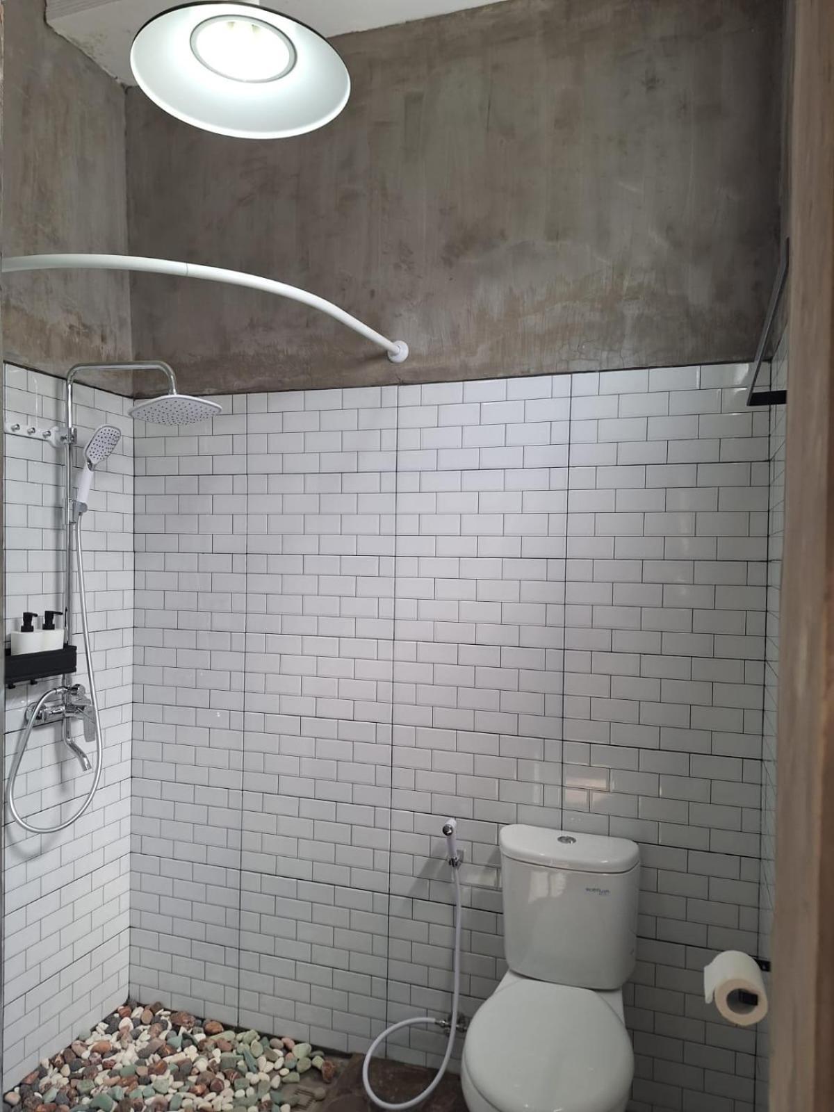 Inn House Homestay Dadapan المظهر الخارجي الصورة
