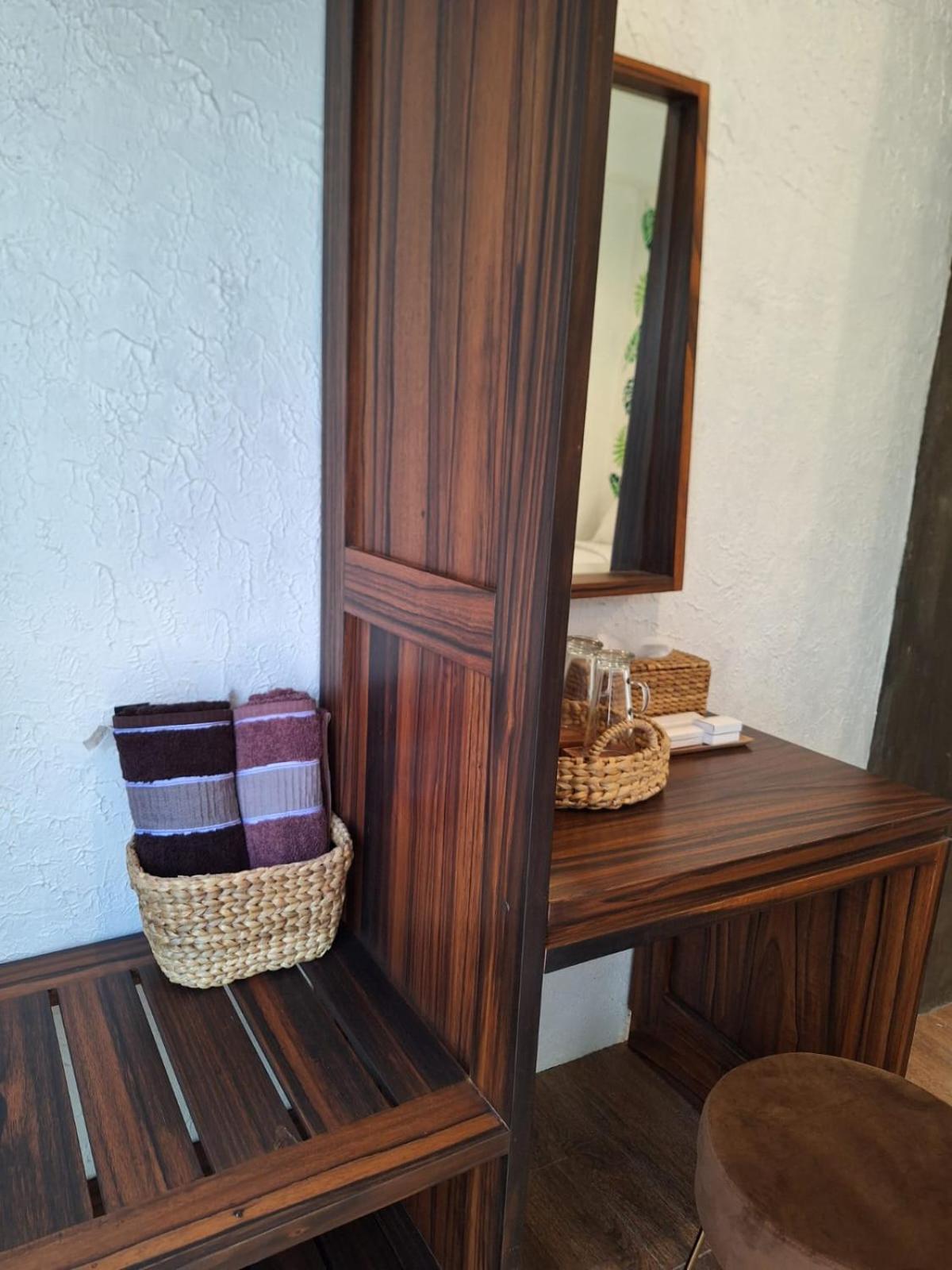 Inn House Homestay Dadapan المظهر الخارجي الصورة
