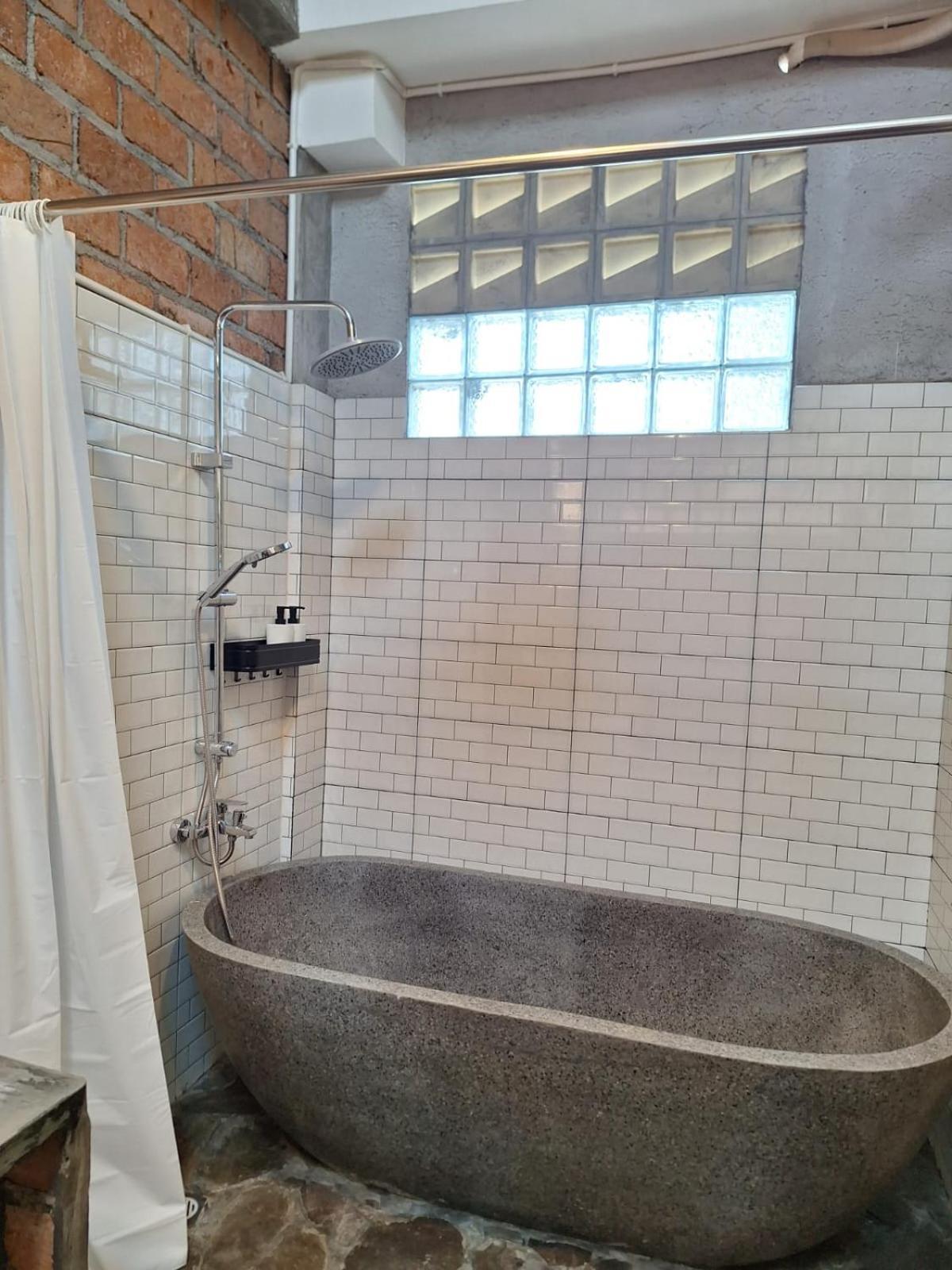 Inn House Homestay Dadapan المظهر الخارجي الصورة