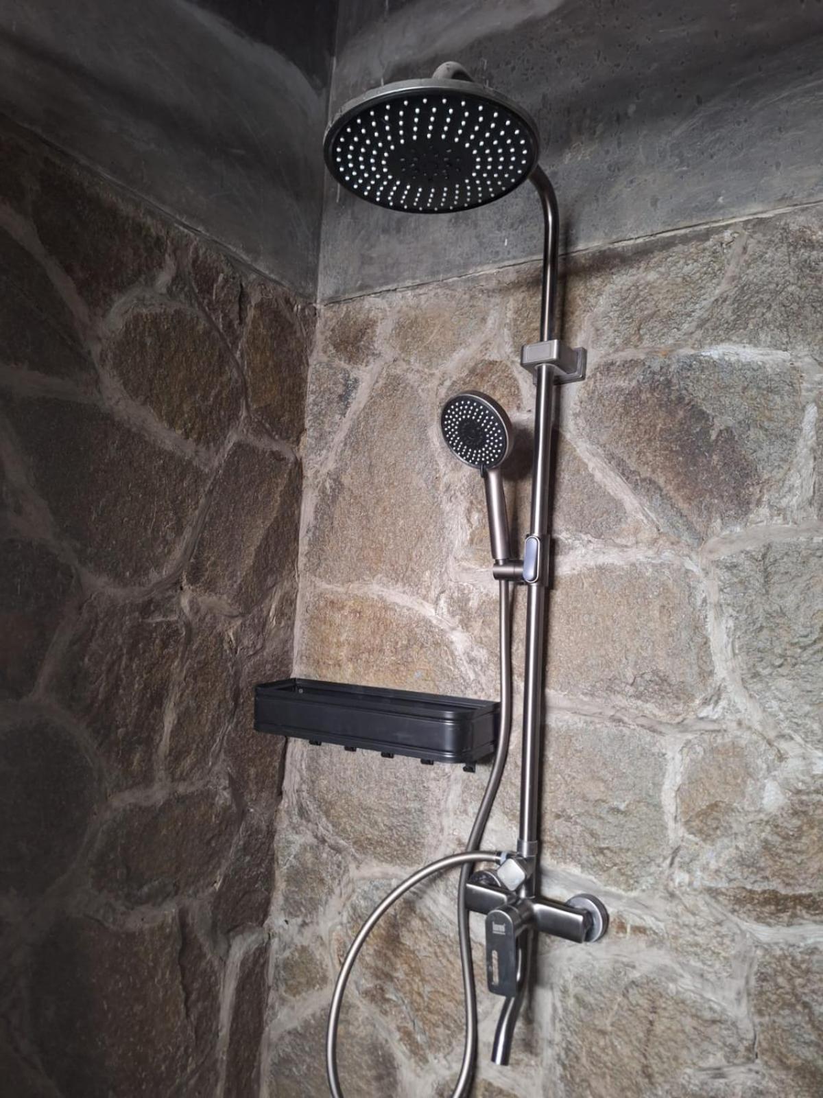 Inn House Homestay Dadapan المظهر الخارجي الصورة